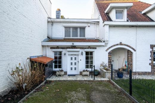 Eerste alternatieve foto van het pand