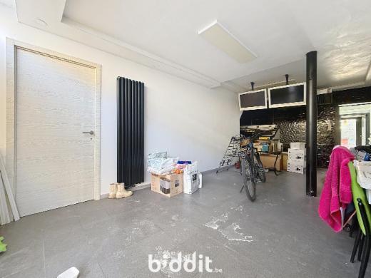 Eerste alternatieve foto van het pand