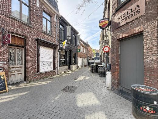 Eerste alternatieve foto van het pand
