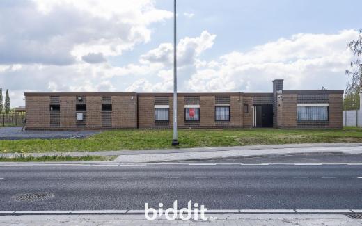 Eerste alternatieve foto van het pand