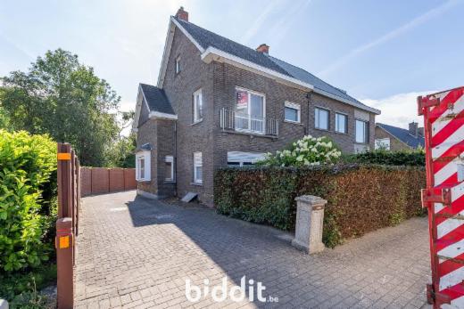 Eerste alternatieve foto van het pand