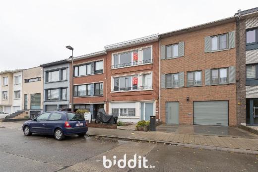 Eerste alternatieve foto van het pand