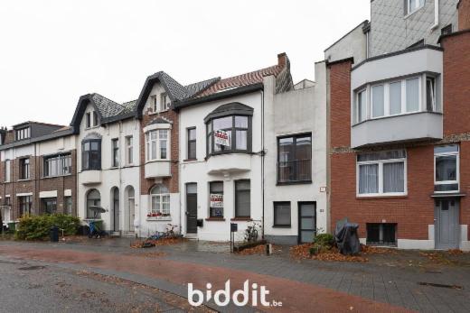 Eerste alternatieve foto van het pand