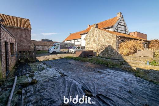 Eerste alternatieve foto van het pand