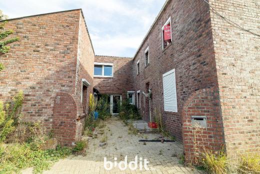 Eerste alternatieve foto van het pand