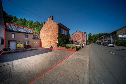 Eerste alternatieve foto van het pand