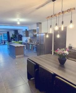 Eerste alternatieve foto van het pand