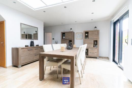 Eerste alternatieve foto van het pand