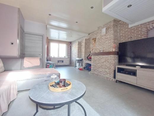 Eerste alternatieve foto van het pand