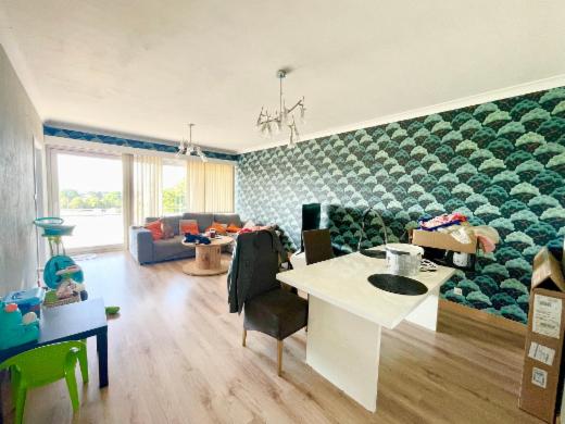 Eerste alternatieve foto van het pand