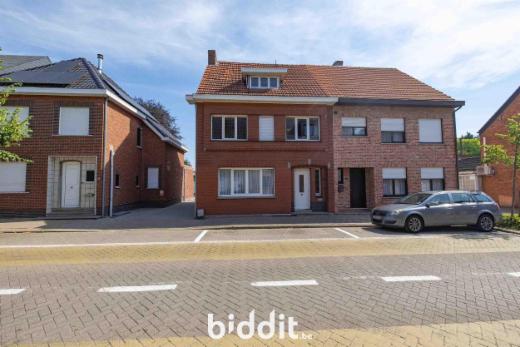 Eerste alternatieve foto van het pand