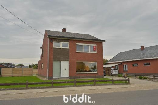 Eerste alternatieve foto van het pand