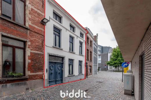 Eerste alternatieve foto van het pand