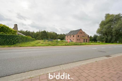 Eerste alternatieve foto van het pand