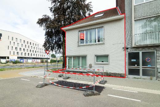 Eerste alternatieve foto van het pand
