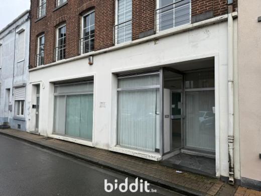 Eerste alternatieve foto van het pand