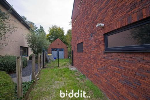 Eerste alternatieve foto van het pand