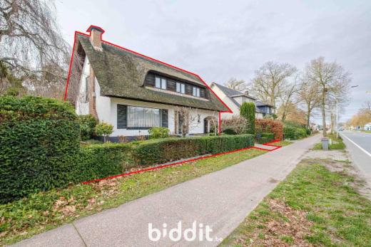 Eerste alternatieve foto van het pand