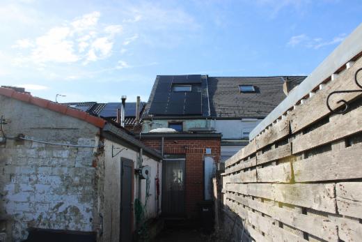 Eerste alternatieve foto van het pand