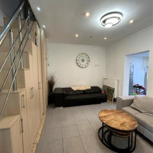 Eerste alternatieve foto van het pand