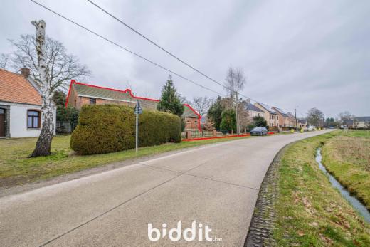 Eerste alternatieve foto van het pand