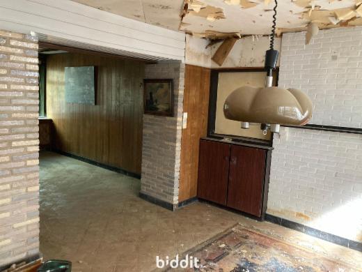 Eerste alternatieve foto van het pand
