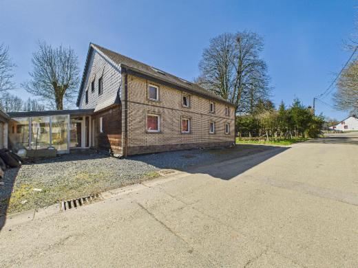 Eerste alternatieve foto van het pand