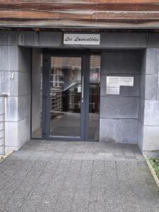 Eerste alternatieve foto van het pand