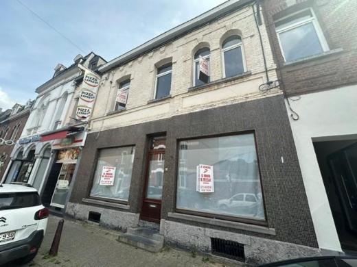 Eerste alternatieve foto van het pand