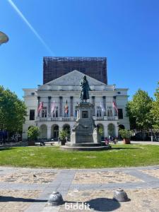 Eerste alternatieve foto van het pand