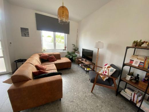 Eerste alternatieve foto van het pand