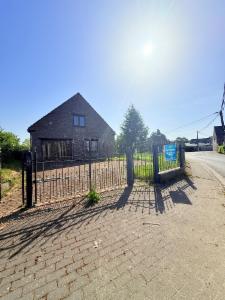 Eerste alternatieve foto van het pand