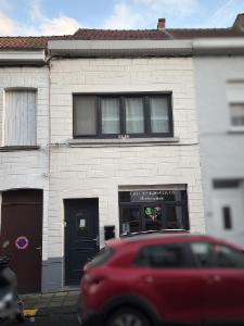 Eerste alternatieve foto van het pand