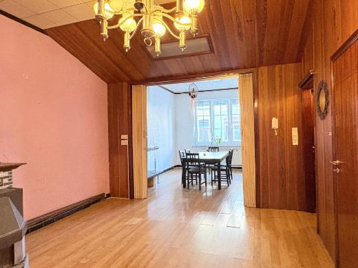 Derde alternatieve foto van het pand