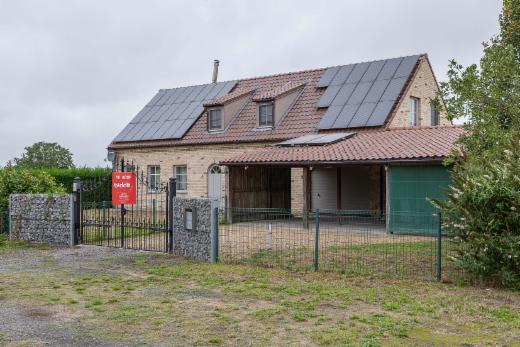 Eerste alternatieve foto van het pand