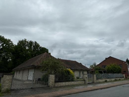Eerste alternatieve foto van het pand