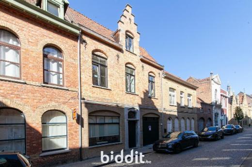 Eerste alternatieve foto van het pand