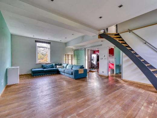 Eerste alternatieve foto van het pand