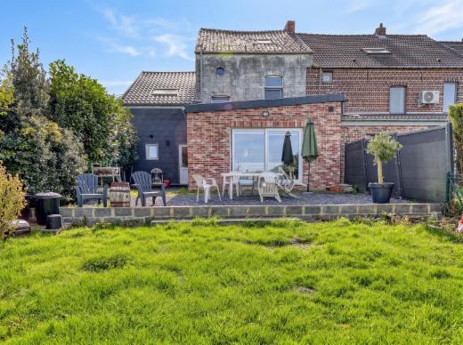 Eerste alternatieve foto van het pand