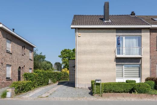 Eerste alternatieve foto van het pand