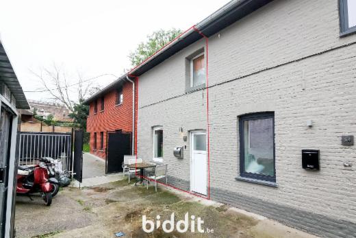Eerste alternatieve foto van het pand