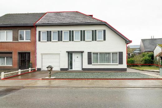 Eerste alternatieve foto van het pand