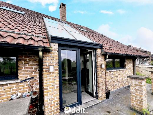 Derde alternatieve foto van het pand