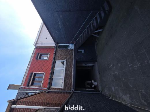 Eerste alternatieve foto van het pand