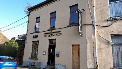 Eerste alternatieve foto van het pand