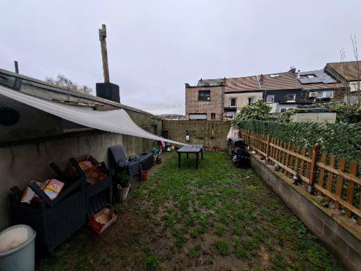 Tweede alternatieve foto van het pand