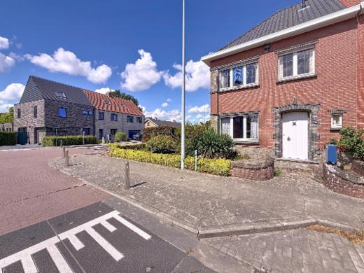 Tweede alternatieve foto van het pand