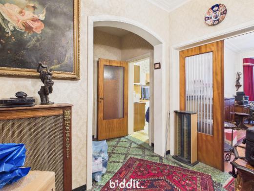 Eerste alternatieve foto van het pand