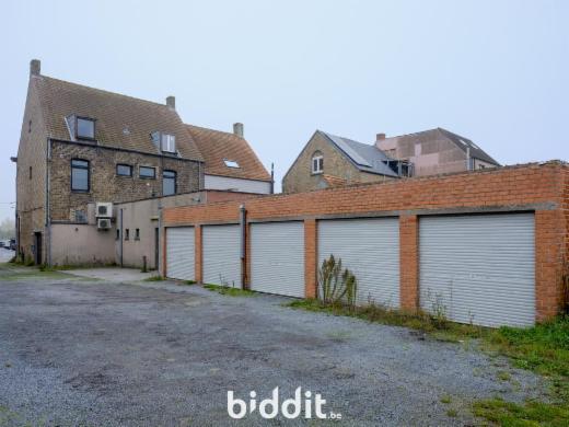 Eerste alternatieve foto van het pand