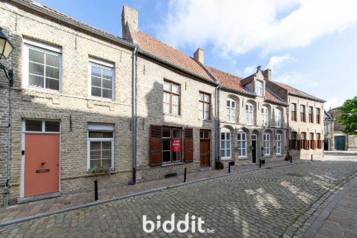 Eerste alternatieve foto van het pand